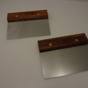 Dexter USA S496 Set of (2) Wood Handle Dough Cutters Bench Scrapers 6X3 Stainless Blades Never used - excellent condition factory second