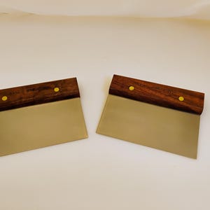 Dexter USA S496 Set of (2) Wood Handle Dough Cutters Bench Scrapers 6X3 Stainless Blades Never used - excellent condition factory second
