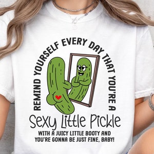 Grappige sublimatie T-shirtontwerp, augurkhumor png, brutaal gezegde png, motivatiemok citaat png, sarcastische draagtas png, buit png, volwassen png