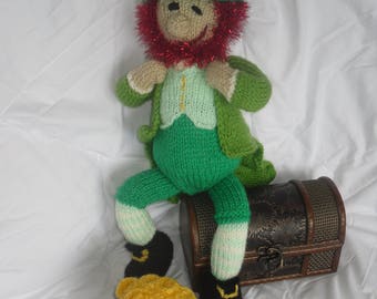 Leprechaun di giorno di San Patrizio a maglia bambola