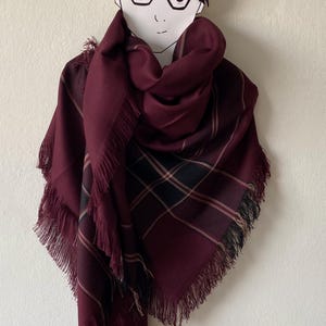 Oversized square shawl - local vintage shawl -Vintage Plaid Checked Shawl - Wrap Square Checked Scarf – perfect gift for him