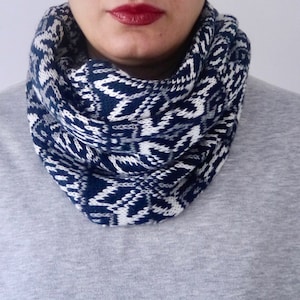 Knitwear Infinity scarf,Neck Warmer,Snood,Unique knitwear,Gift idea,WINTER SCARF,unisex gift ,knit scarf,chunky infinity cowl scarf,