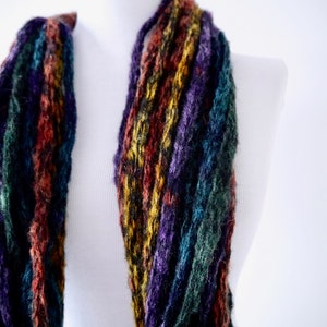 infinity winter scarf, chunky scarf, Cowl scarf, winter accessories, tube knit scarf, circle scarf, cowl scarf, knit scarf