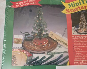 Westrim Green Beaded Miniature Christmas Tree Kit 