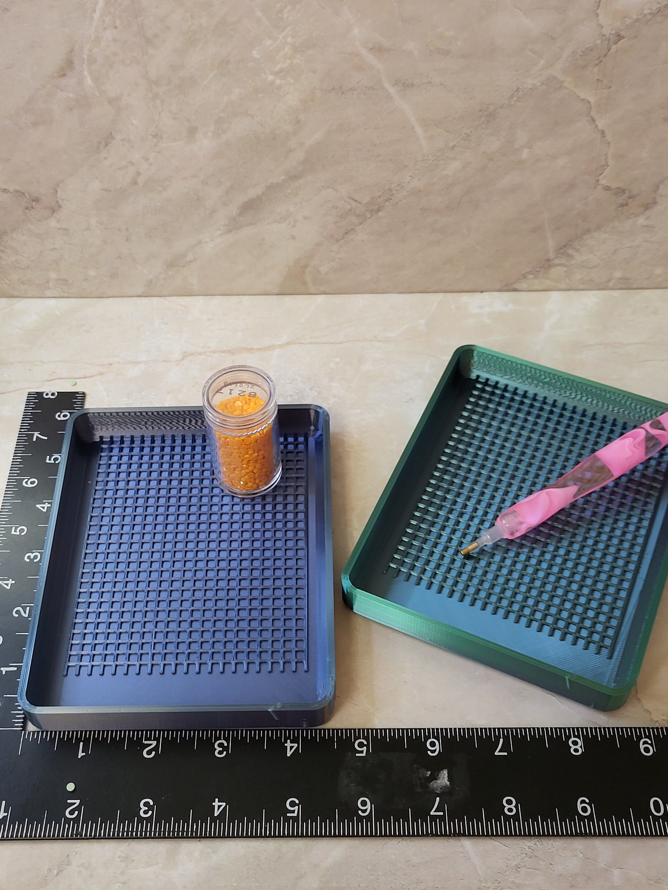 Large Multiplacer Gridded Diamond Art Tray With 4, 6, and 8