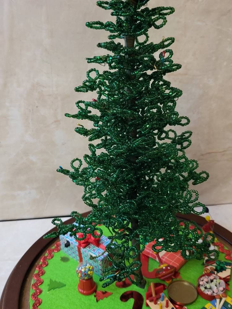 Westrim Beaded Miniature Christmas Tree Branch Looper and