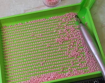 The Colossus - Xtra Large, Deep Lined, Diamond Art Painting Tray - 5 1/2"L x 4 1/2"W x 5/8"H Silky Lime (#156)
