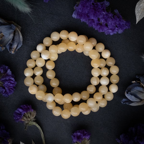 Bracelet en calcite jaune fabriqué à la main, perles de pierres précieuses édifiantes de 8 mm, énergie rayonnante et confiance, cadeau spirituel unique