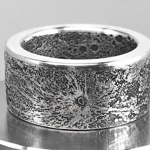 Full Moon 999 Silver Coin Ring - Large Statement Design