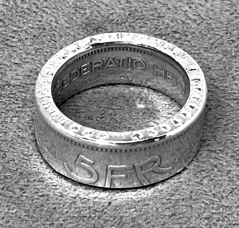 Helvetia Switzerland 1932 Swiss 5 Francs Silver Coin Ring
