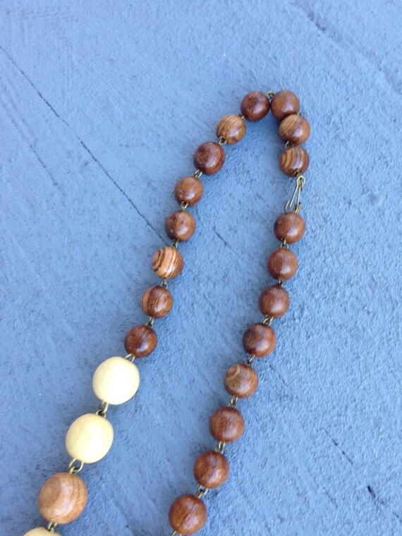70s Boho Wood Bead Necklace // Natural Wooden Cha… - image 6