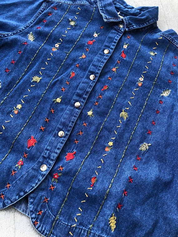 Vintage denim embroidered autumn leaves button up… - image 10