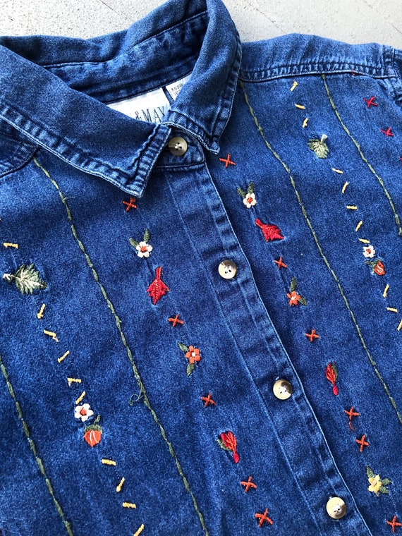 Vintage denim embroidered autumn leaves button up… - image 6