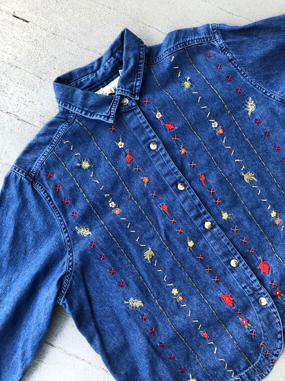 Vintage denim embroidered autumn leaves button up… - image 1