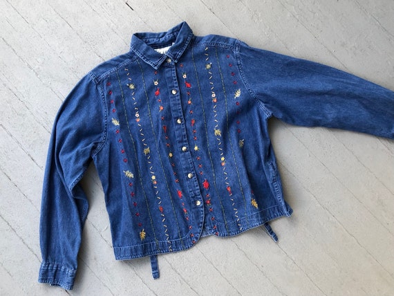 Vintage denim embroidered autumn leaves button up… - image 9