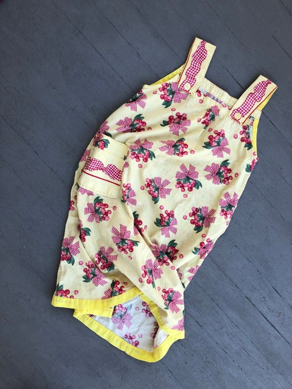 Vintage Handmade Pinafore Dress Cherries Medium //