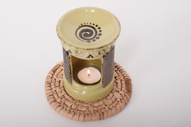 Ceramic oil warmer Fragrance lamp Tea light holder Aroma lamp Aroma diffuserMindfulness gift Oil warmer image 3