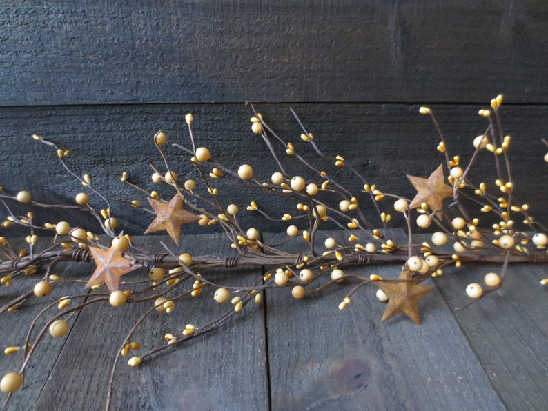 Pip Berry Garland 60 inch Primitive Burgundy Gold Rusty Stars Country Decor
