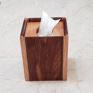 Caribbean Rosewood tissue box with bottom -- cube style