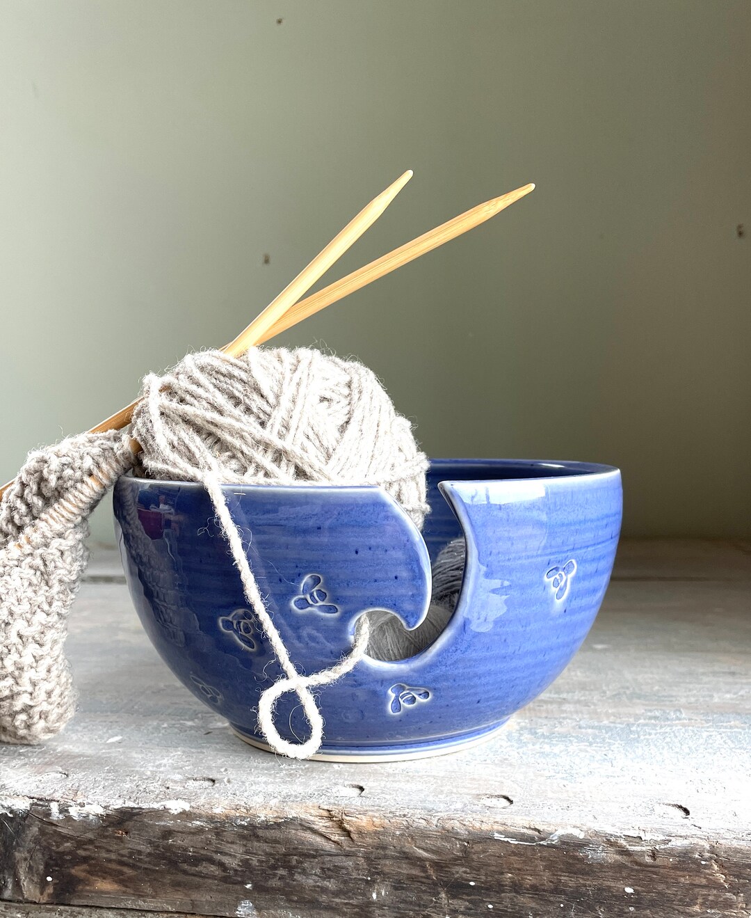 Ceramic Yarn Bowl With Bees, Ceramic Knitting Bowl, Knitting and