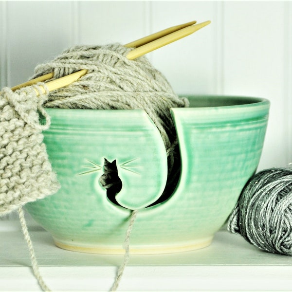 Turquoise Cat Ceramic Yarn Bowl, ceramic knitting bowl,  knitting and crochet accessory, pottery yarn bowl, gift for knitters