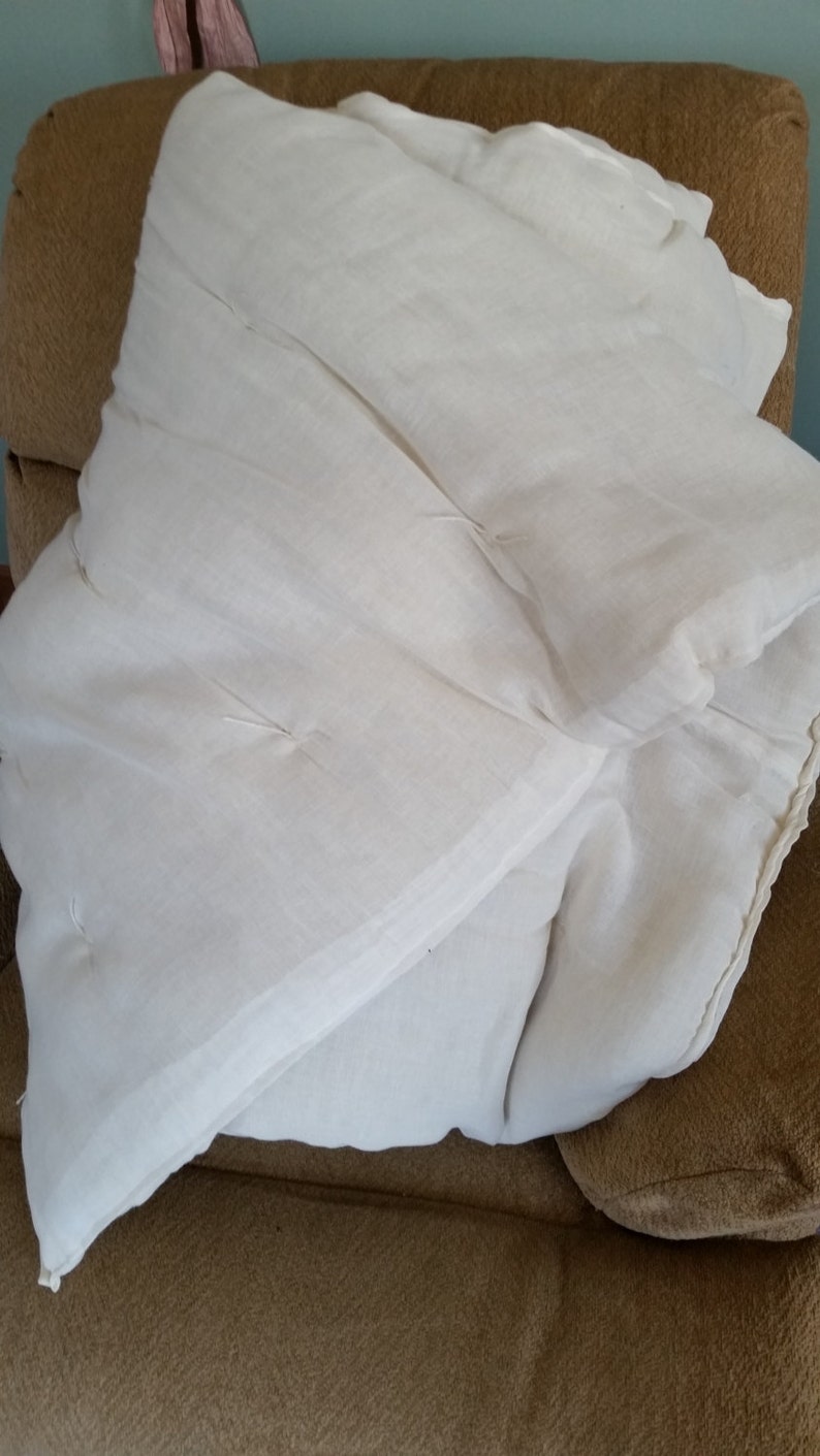 Queen Size Wool Comforter Batt, from Michigan grown wool, with Cheesecloth Lining 90 X90. Virgin Wool. image 3