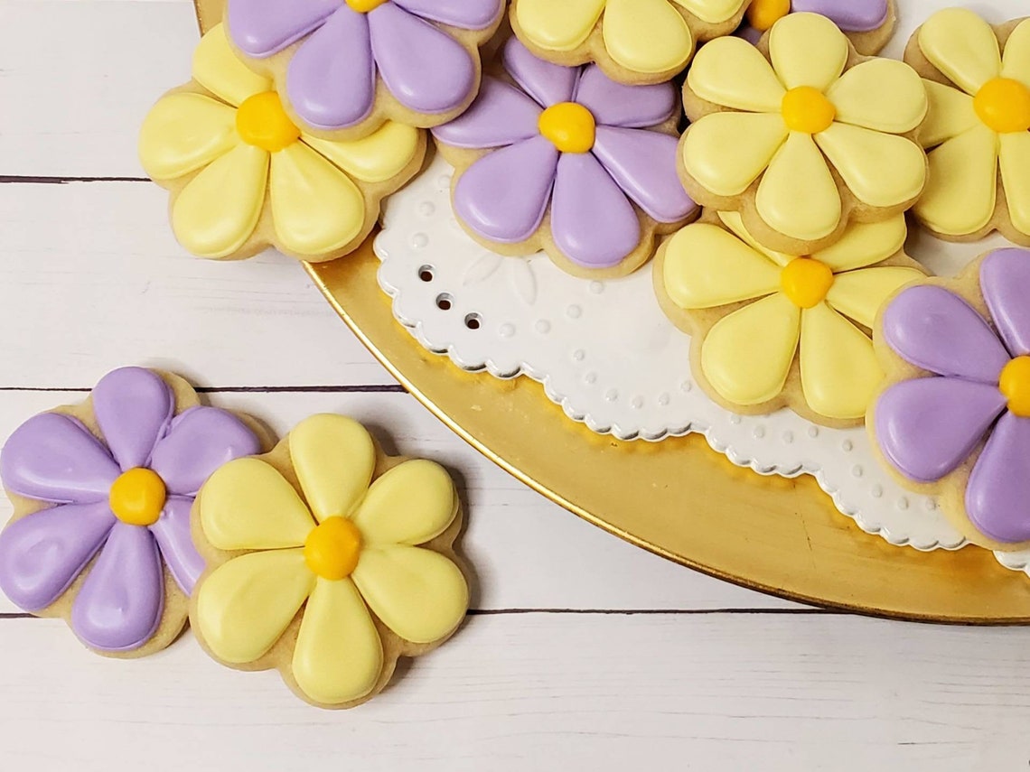 Mini Spring Flowers Hand Decorated Sugar Cookies Custom - Etsy