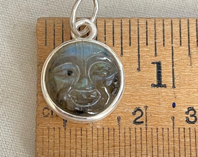Labradorite Moon Face Pendant, Silver (FLP1)