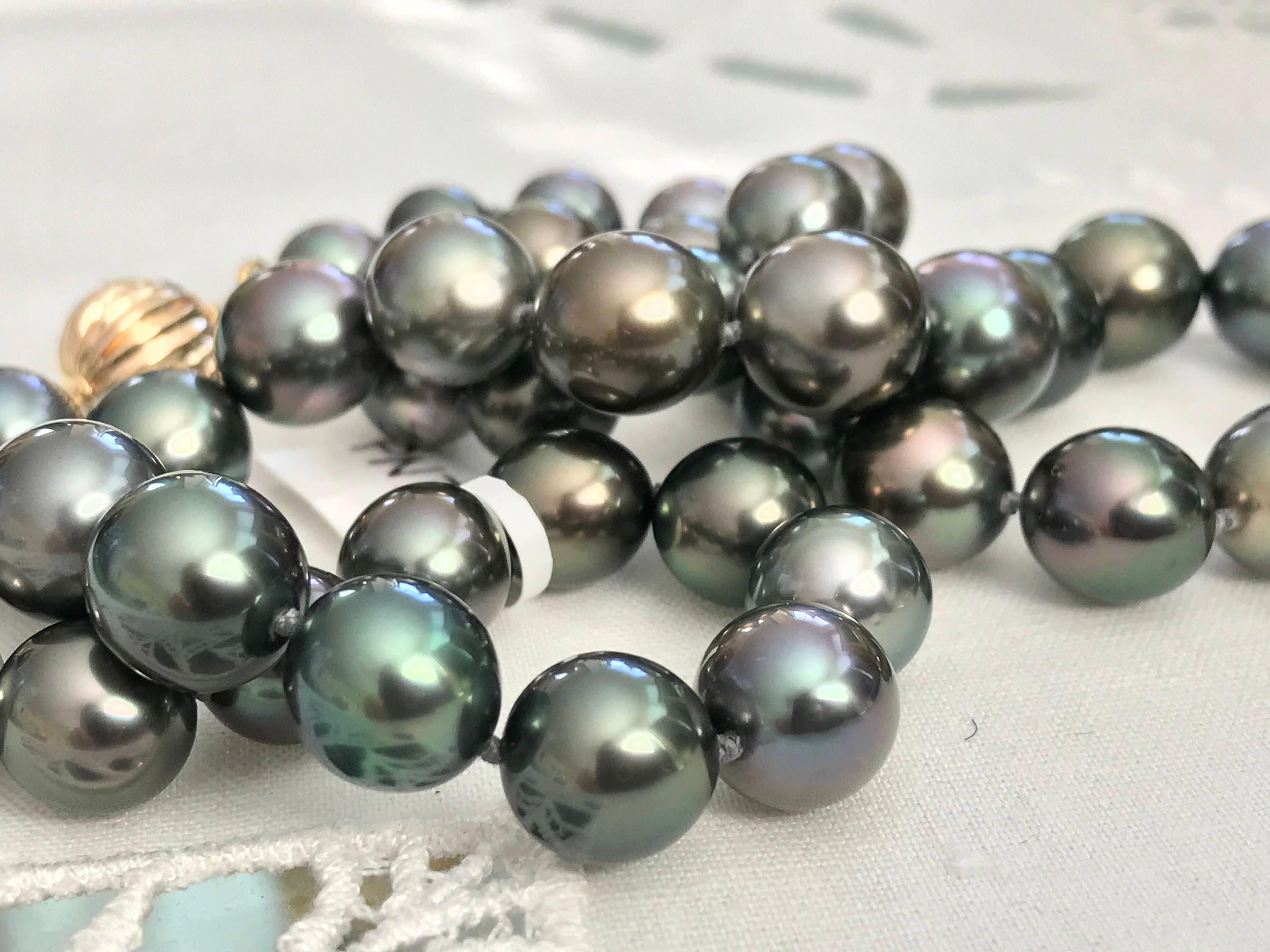 Cultured Tahitian Pearl Strand Necklace, 14k Gold (PN3)