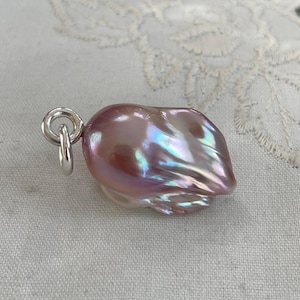 Cultured Fire Ball Pearl Pendant, Silver (FBP1)