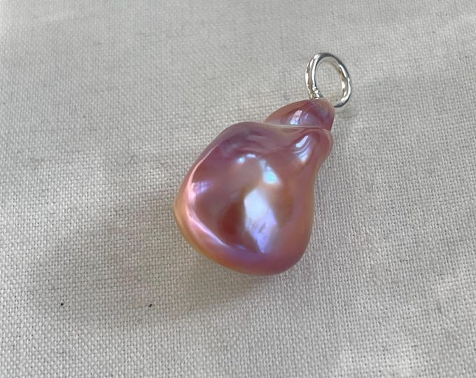 Cultured Freshwater Flame Ball Pearl Pendant, Silver (FBP3)