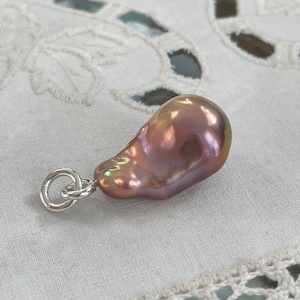 Cultured Freshwater Fireball Pearl Pendant, Silver (FBP5)
