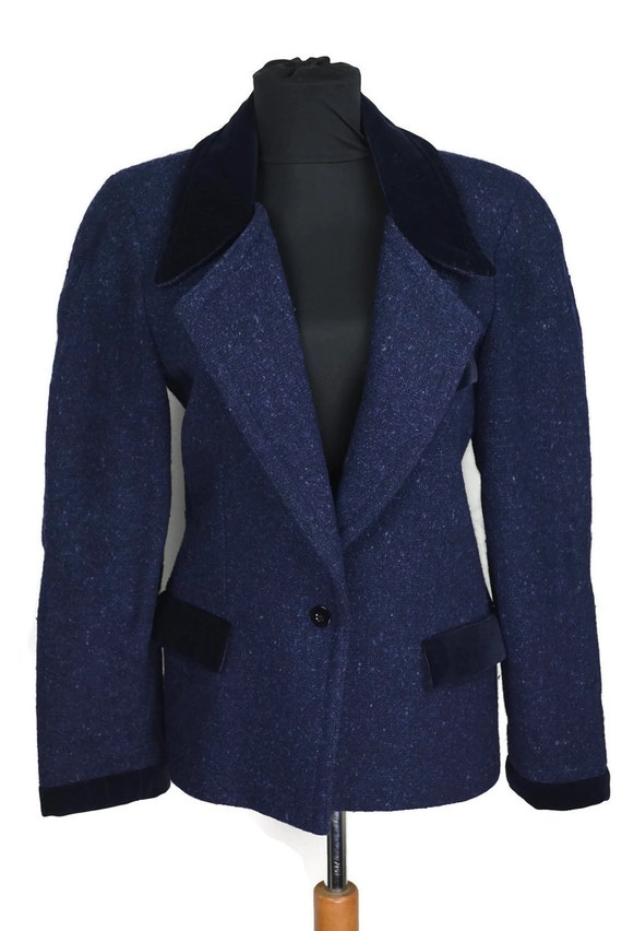 escada blazer vintage