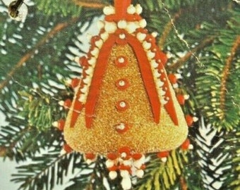 Vintage Elegant Touch GOLD Red VELVET BELL Bead Sequin Christmas Ornament Kit