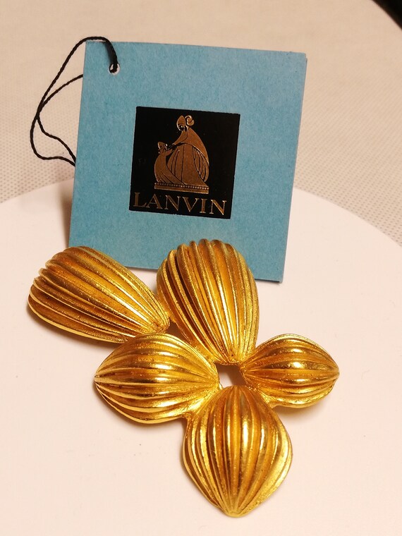 Lanvin vintage Haute Couture brooch