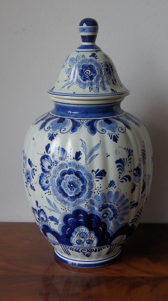 Vintage Delft Ginger Jar Vase Blue White Porcelain Signed il 570xN 4txs
