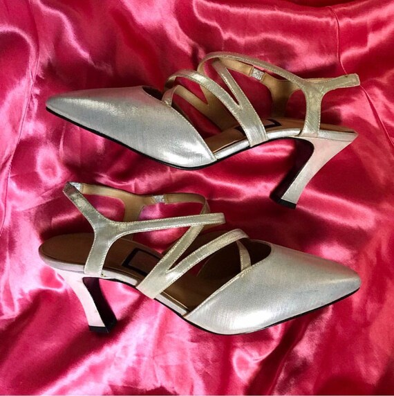nina silver pumps