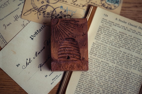 Wooden cookie mold culinary biscuit mould- ''beehive" - inspired by vintage and antique springerle