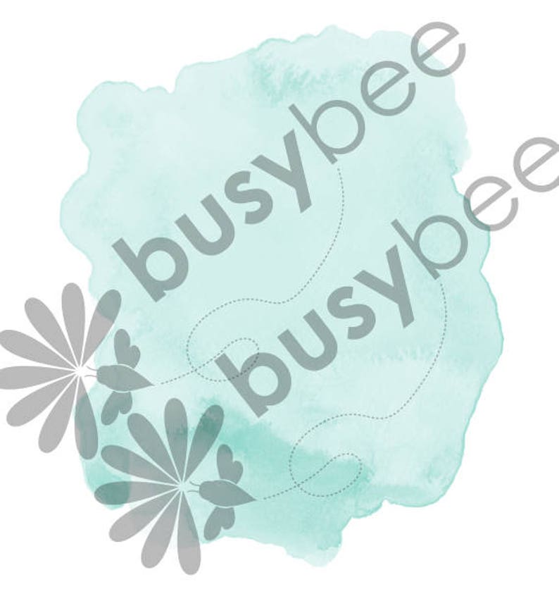 Pode incluir: Um fundo de aquarela azul claro com duas flores estilizadas cinzas e o texto "busybee" repetido duas vezes.