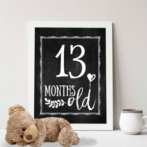 Sofort Download, Printable Monthly Photo prop, Meilenstein, Kreidetafel Look, schwarz weiß, Kind, Baby, 13-24 Monate, Kinderzimmer