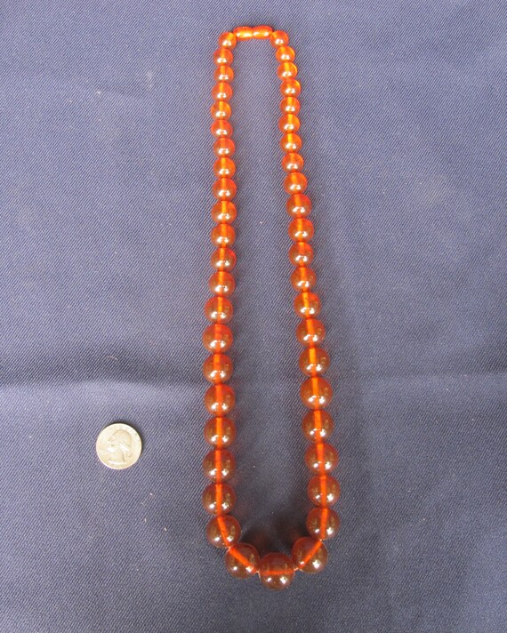 Vintage Amber Lucite Necklace 25.5" graduated bea… - image 3