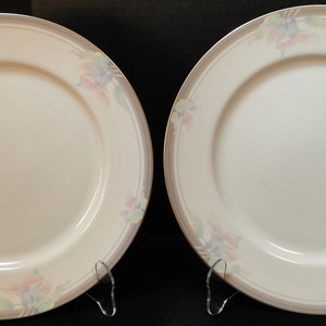 Mikasa Marsha Dinner Plates 10 7/8&quot; L5599 Fine China Set of 2 Excellent