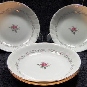 Fine China of Japan Royal Swirl Soup Bowls 7 3/4&quot; Salad Pink Roses Set of 4 Excellent