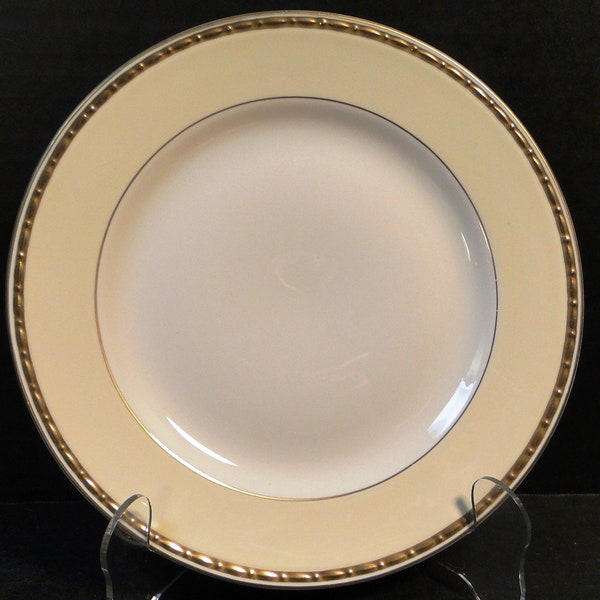 Homer Laughlin Eggshell Georgian Viceroy Bread Plate 6 1/4" Excellent