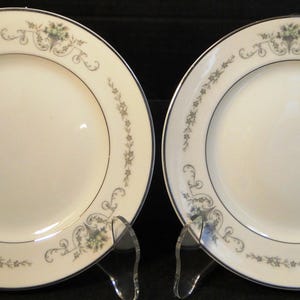 Rose China Gainsborough Bread Plates 6 1/4&quot; 2222 Gray Japan Set 2 Excellent