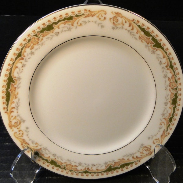 Signature Collection Queen Anne Bread Plate 6 1/4" Excellent