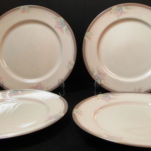 Mikasa Marsha Dinner Plates 10 7/8&quot; L5599 Fine China Set of 4 Excellent