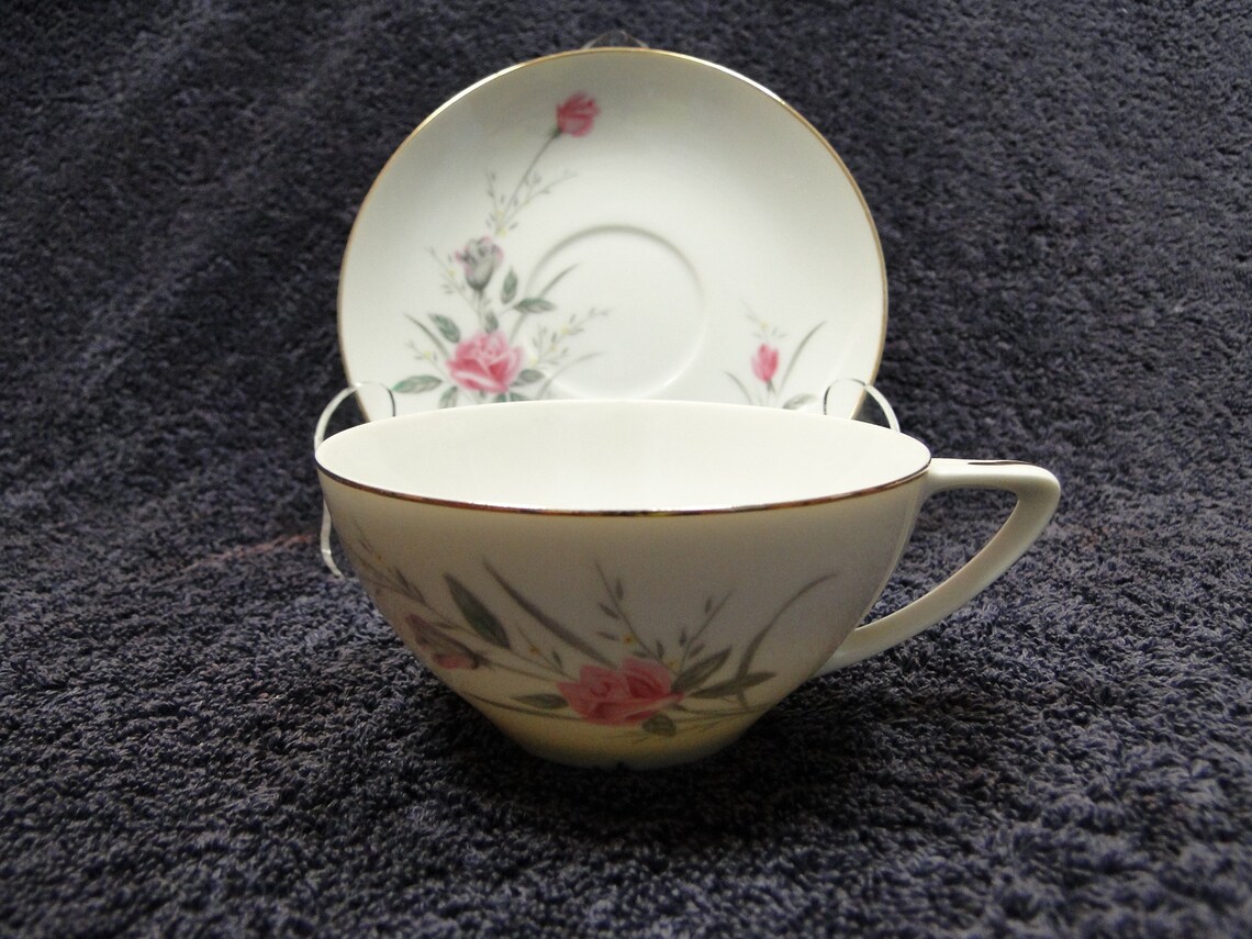 Fine China of Japan Golden Rose Tea Cup Saucer Sets 4 Etsy
