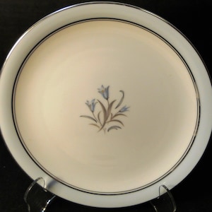Noritake Bluebell Salad Plate 8&quot; 5558 Blue Band Platinum Trim Excellent