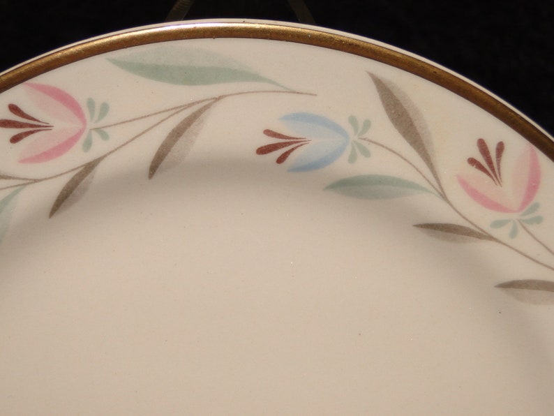 Homer Laughlin Eggshell Nautilus Nantucket Bread Plate 6 18 EXCELLENT!